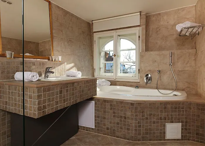 Hoffmeister Depandance 4* Prag